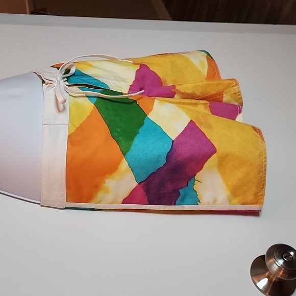 NWOT Roxy Boardshorts, Multicolor, Size 3 - Picture 3 of 7